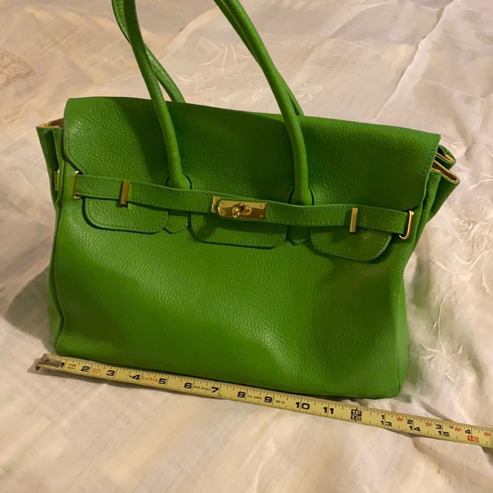 genuine leather spring Green purse.